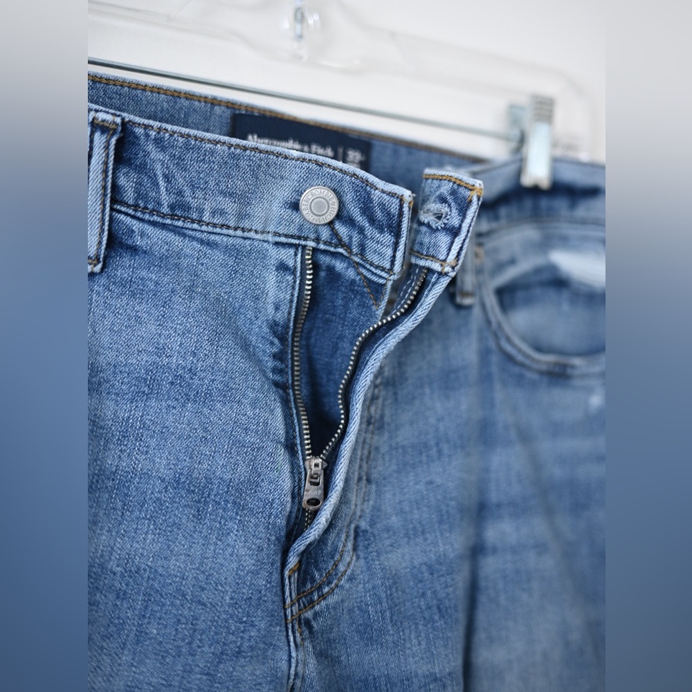 Abercrombie & Fitch Men’s Athletic Skinny Stretch Distressed Jeans 33wx30L - Picture 7 of 13